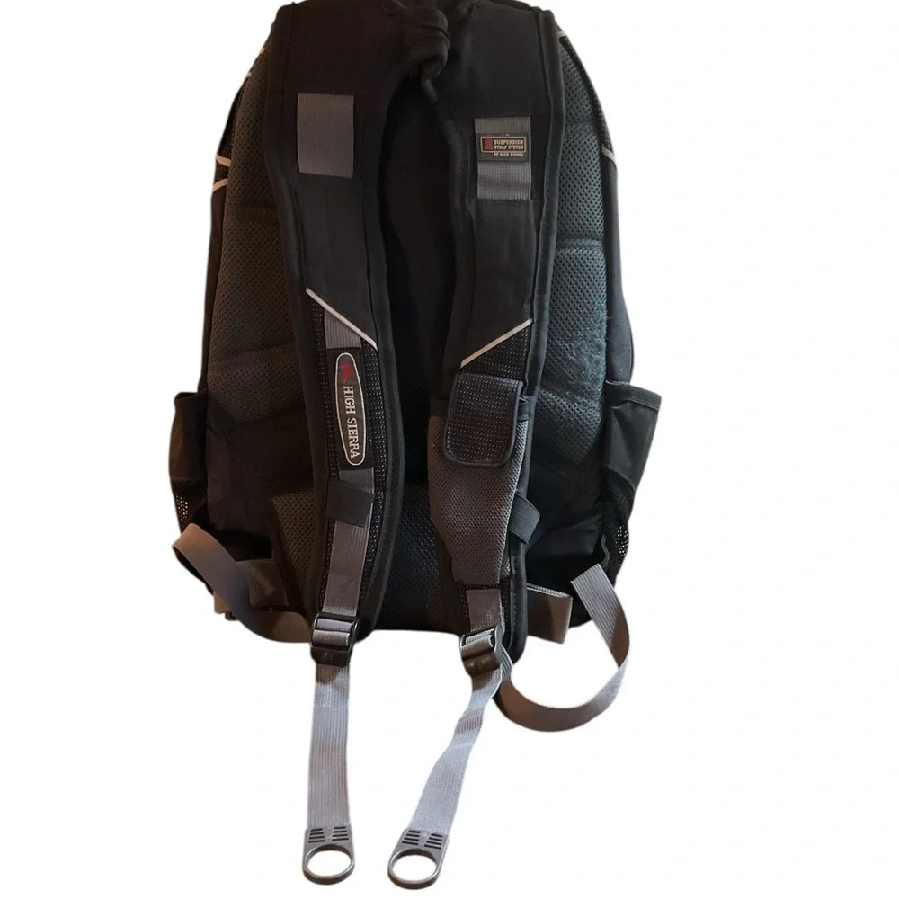 High Sierra Suspension Strap System Black Backpack